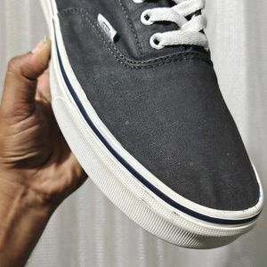 Classic Black Vans Sneakers
