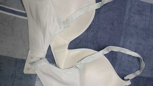 Comfortable White Everyday Bra