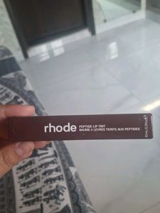Rhode peptide lip tint