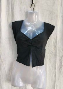 Chic Black Ruched Crop Top