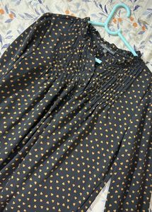 Chic Black Heart Print Long Sleeve Top