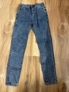 Stylish Blue Wash Denim Jeans