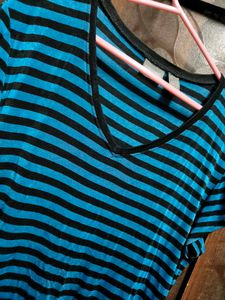 ADDITIONS by CHICO'S Striped V-Neck T-Shirt - Supe