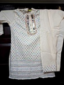 Embellished Chikankari Pearl C-ord Set