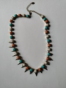 Neckpiece