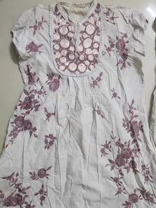 Embroidered short kurti