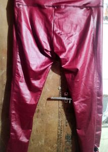 Shiny Red Leggings/Pants