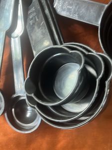 Rakhi Gift - 8 Pc Measuring Cup &amp; Spoon Set