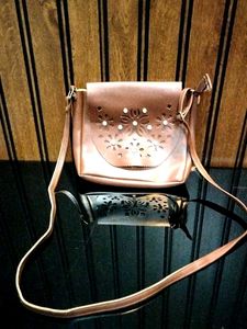 ONE🕐 Hr.OFFER 2 Sling Bags