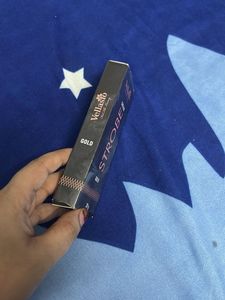 Vellasio Strobe Gold Cream