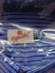 Best Quality Men Shirt New With Tag