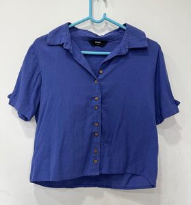 Blue Button-Up Collared Short Sleeve Top