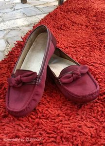 SMART RED LOAFERS FOR WOMEN