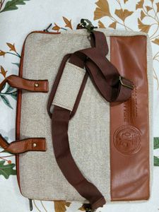 Laptop bag light weight
