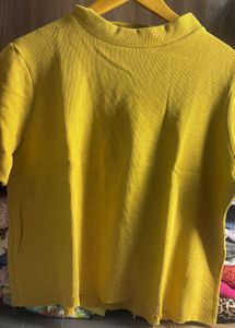 international Zara Yellow Mock Neck Cropped Top