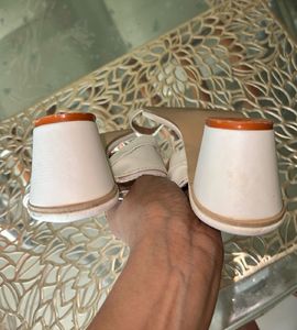 Stylish White Toe-Ring heeled Sandal