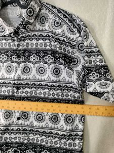 Retro Black &amp; White Patterned Shirt
