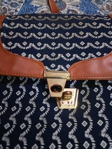 Sling Bag