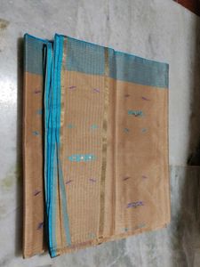 Elegant Tan Saree with Blue Border