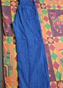 Pantaloons flared Jeans