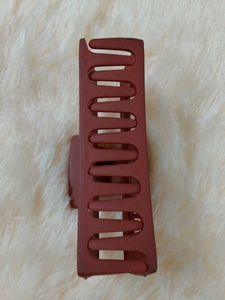 Stylish Matte Brown Hair Claw Clip