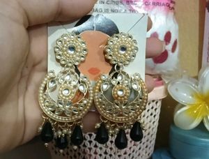 Elegant Black &amp; Gold Choker Set