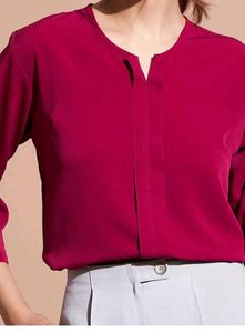 women solid round neck top