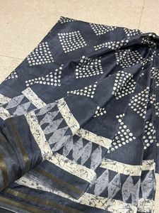 Stylish Bandhani Print Saree