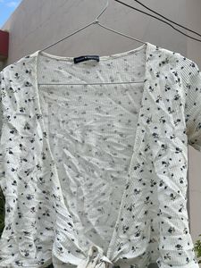 Floral Tie-Front Cropped Top