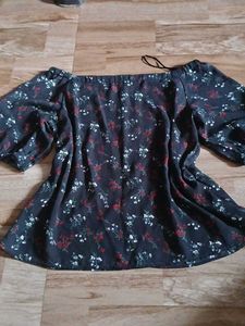 Floral Off-Shoulder Top
