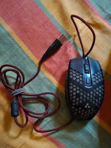 Ambrane TroneX wired gaming mouse