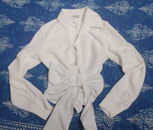 Chic White Tie-Front Top