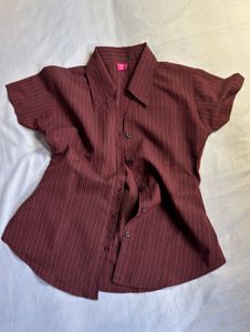 Fitted Striped Button-Up Shirt