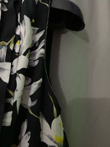 Madame Floral Soft Maxi Black Elegant Dress