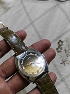 HMT Chirag Watch - Classic Brown Dial