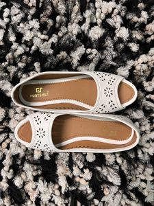 Footshez White Peep-Toe Flats