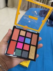 HILARYRHODA 12 Shade Eyeshadow Palette