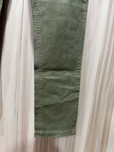 Hugo Boss Regular Fit Olive Green Chinos