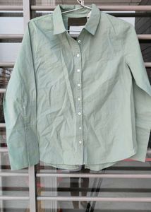 Light Green Collared Button-Up Shirt