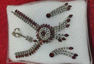 Stunning Red and White Stone Jewelry Set