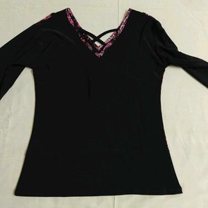 🆕 Stylish Black &amp; Pink Embellished Crop Top