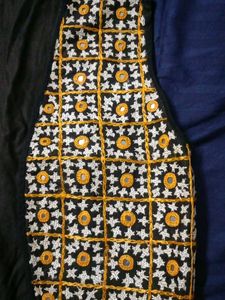 Yellow kotty