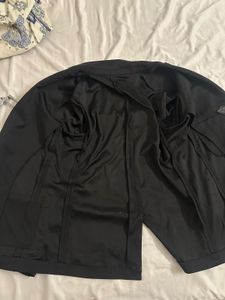 Chic Black Blazer