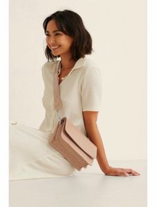 NA-KD Compartment Crossbody Bag