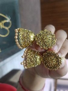 Exquisite Golden Jhumka Earrings with Pearls