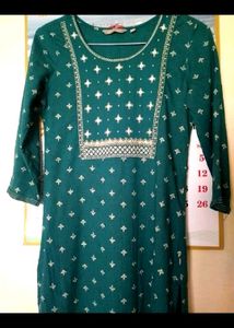 Emerald Green Embroidered Kurti