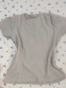 Textured Puff Sleeve Top