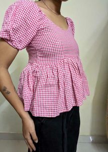 Cute Pink Gingham Puff Sleeve Top🌸