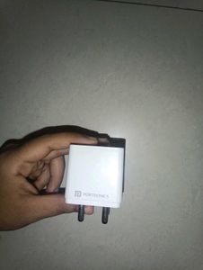 Portronics White Charger Adapter