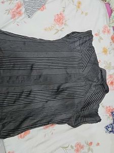 4 black and white tops